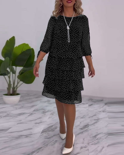 Vera™ | Elegante Gelaagde Stippenjurk