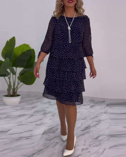 Vera™ | Elegante Gelaagde Stippenjurk