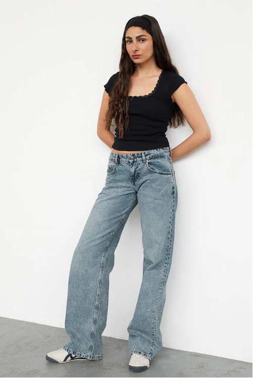 NOËLLE™ | Low-Rise Jeans