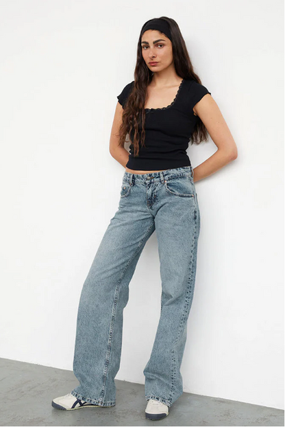 NOËLLE™ | Low-Rise Jeans