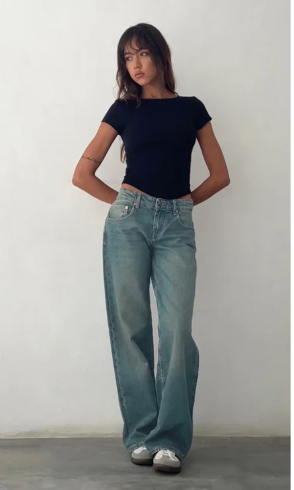NOËLLE™ | Low-Rise Jeans