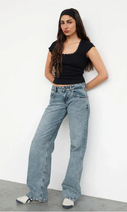 NOËLLE™ | Low-Rise Jeans