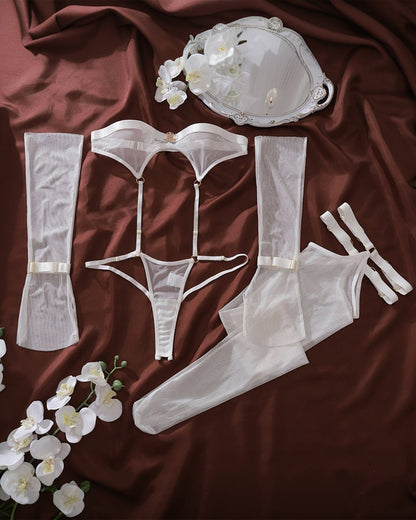 Leya™ | Sheer Lingerieset met Body, Handschoenen & Kousen