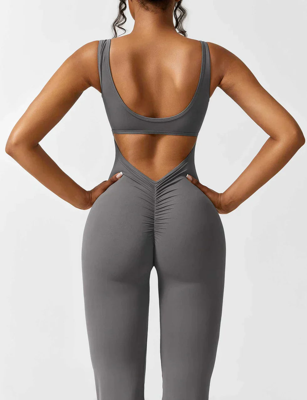 NOËLLE™ | Trendy & Flatterende V-Back Jumpsuit